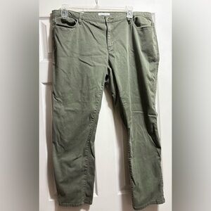 Liz Claiborne Women's Olive Green Pants Size 18 super soft fabric